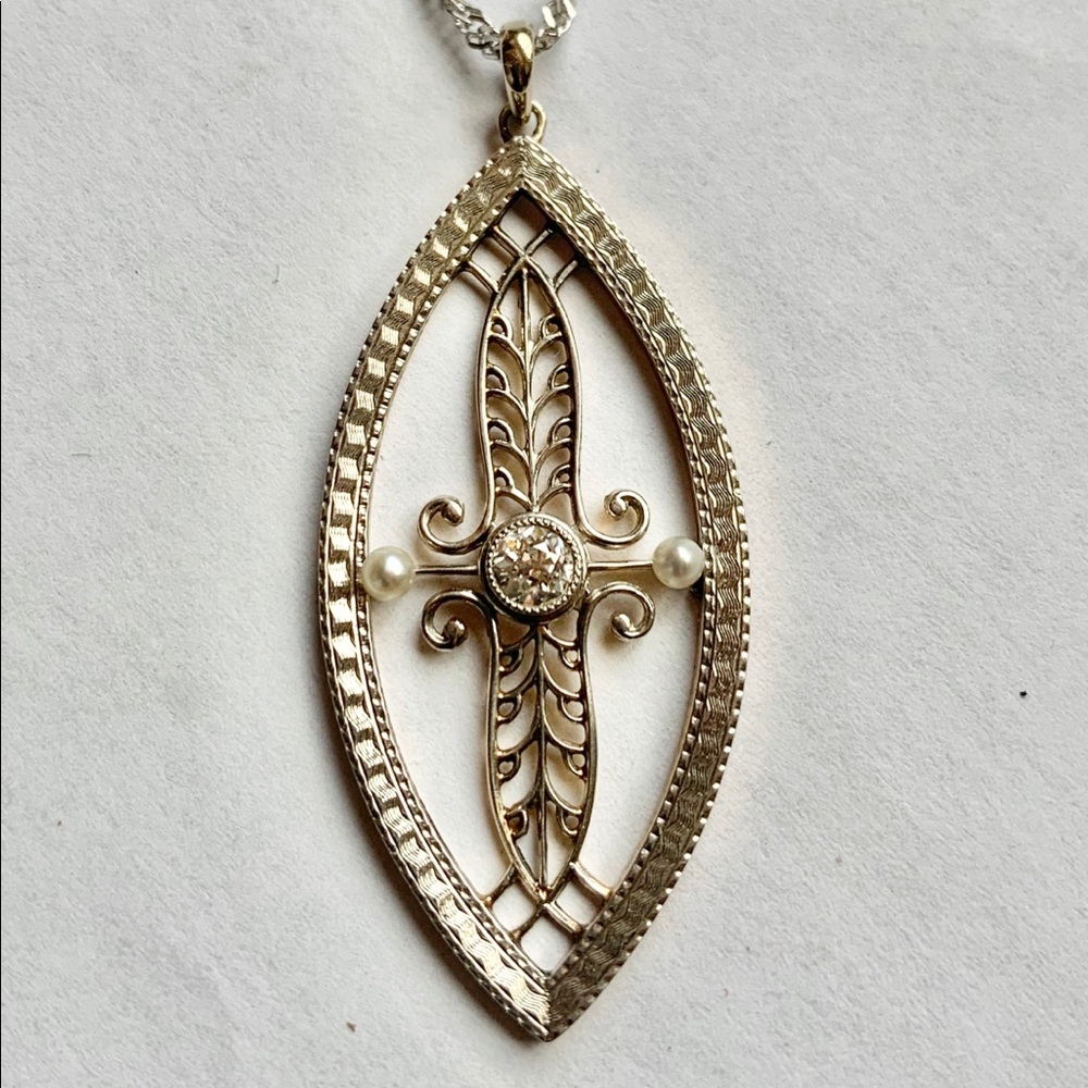 Vintage Filigree Platinum and Gold Diamond Pendant